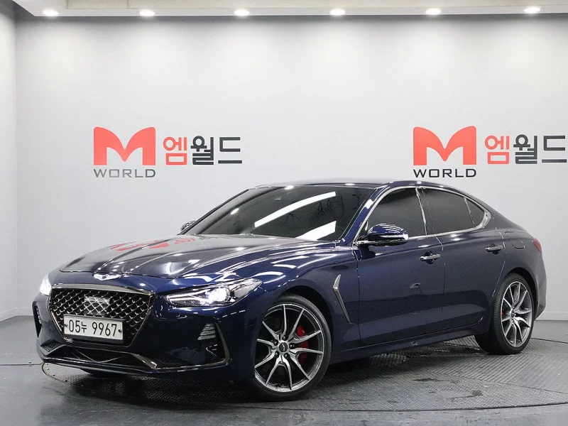 Genesis G70