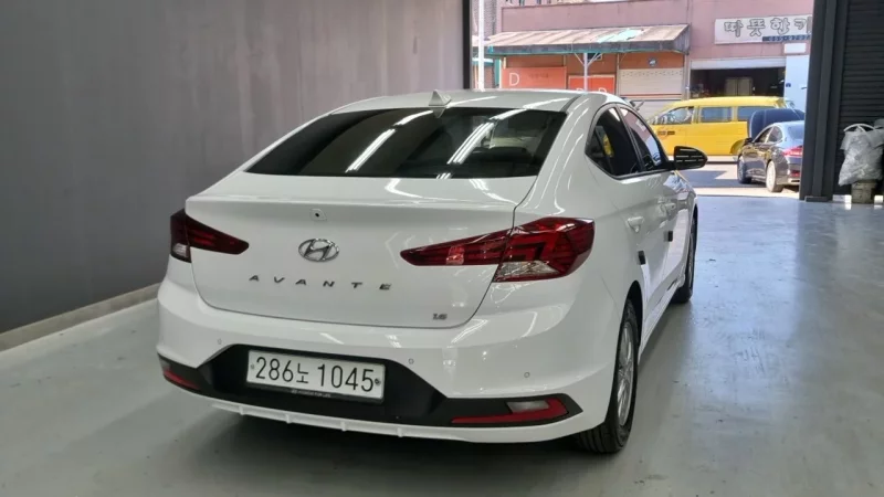 Hyundai AVANTE