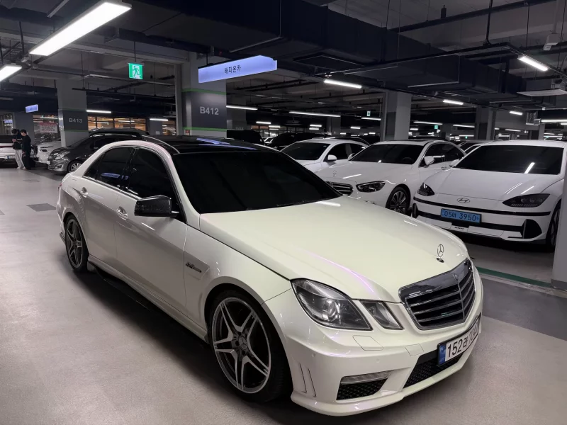Mercedes-Benz E-Class