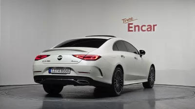 Mercedes-Benz CLS-Class