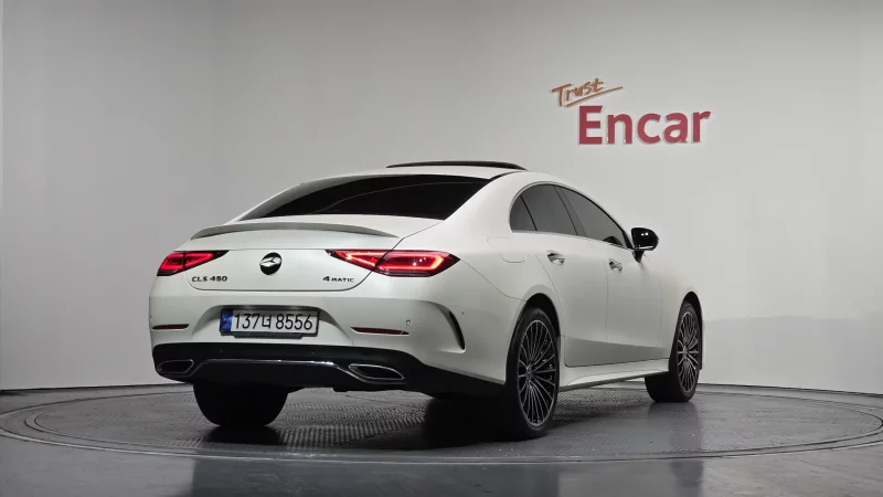 Mercedes-Benz CLS-Class