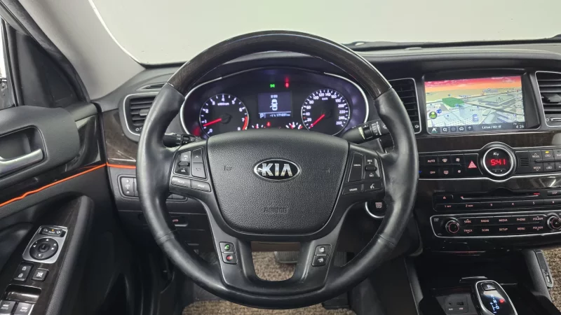 Kia K7