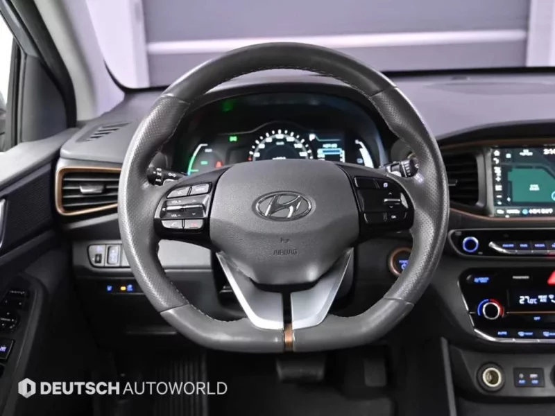 Hyundai Ioniq