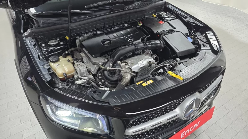 Mercedes-Benz GLB-Class