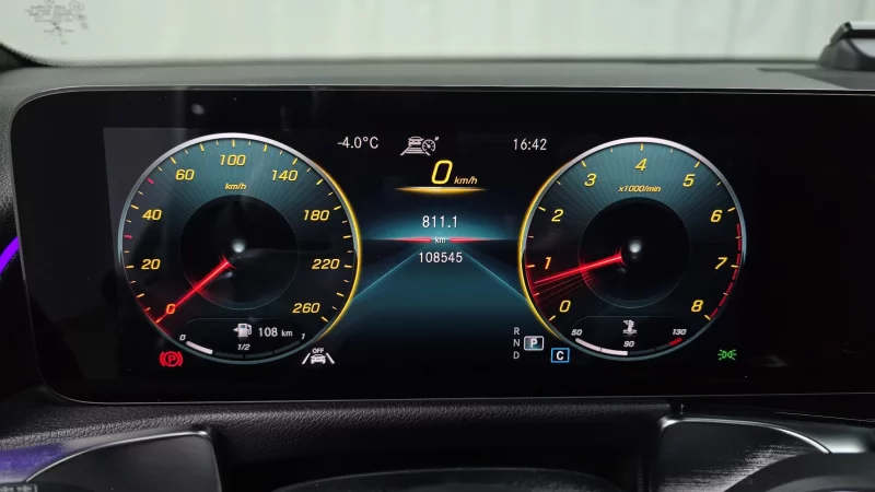 Mercedes-Benz GLB-Class