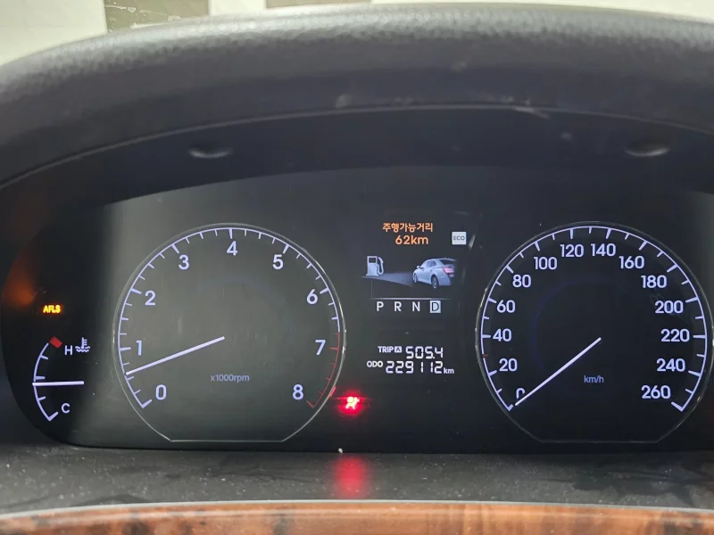 Hyundai Equus