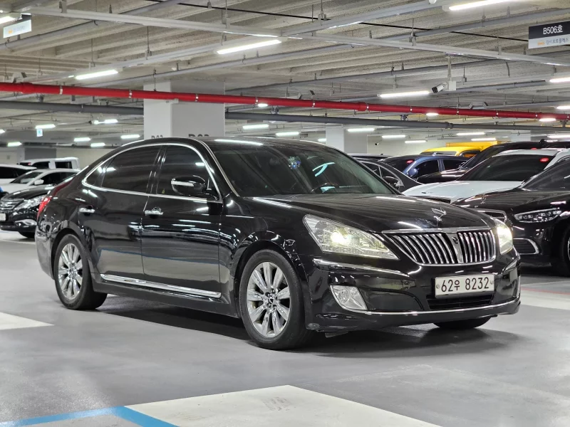 Hyundai Equus