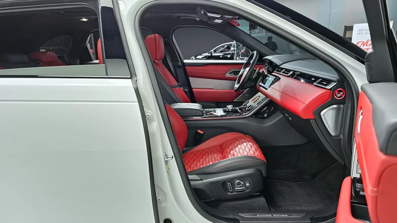 Land Rover RANGE ROVER VELAR