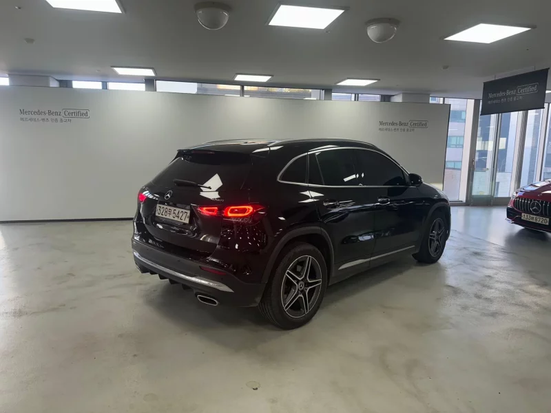 Mercedes-Benz GLA-Class