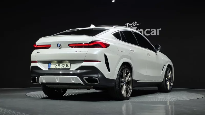 BMW X6
