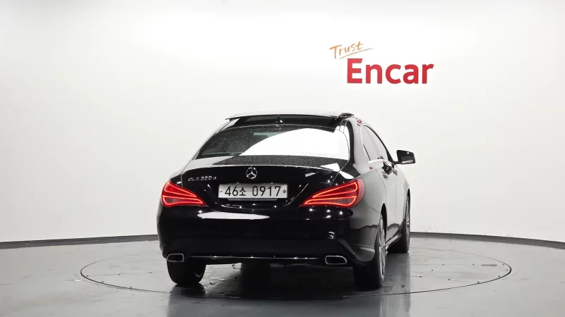 Mercedes-Benz CLA-Class