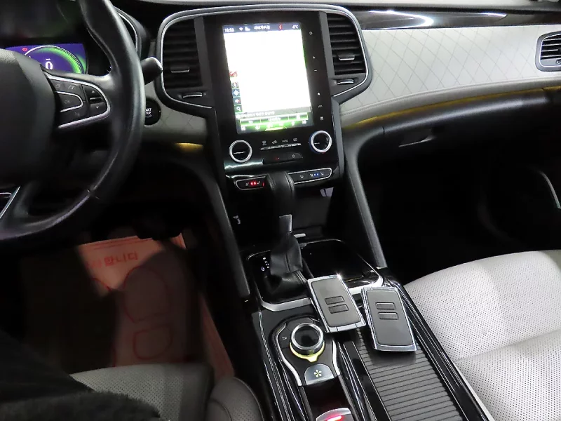 Renault Samsung SM6