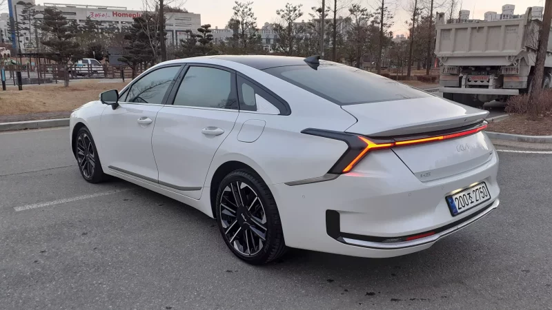 Kia K8