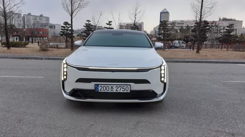 Kia K8
