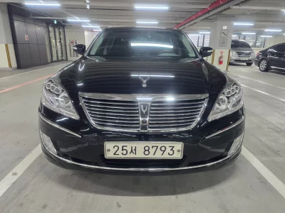 Hyundai Equus