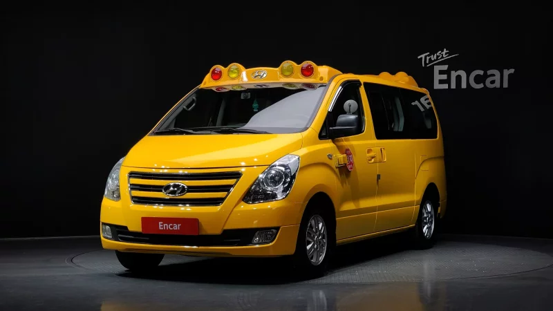 Hyundai Starex