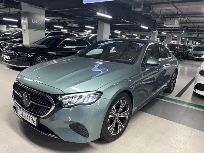 Mercedes-Benz E-Class