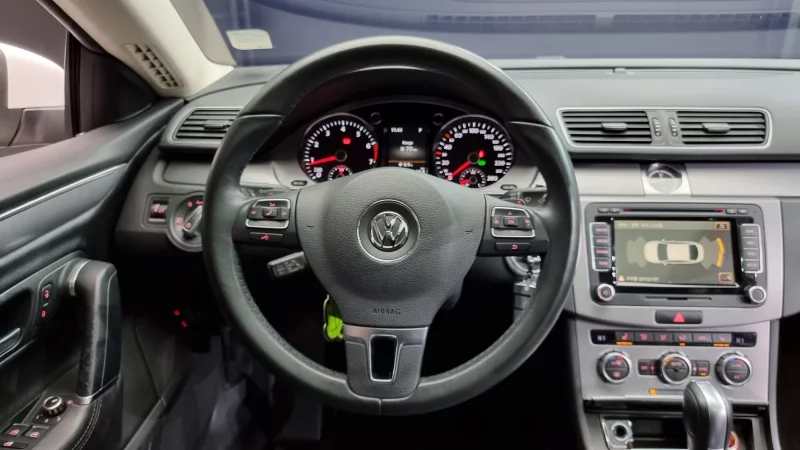 Volkswagen PASSAT CC