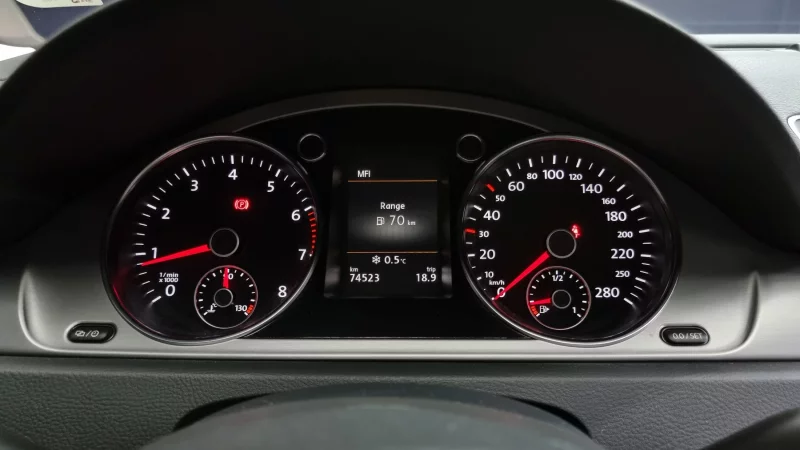 Volkswagen PASSAT CC