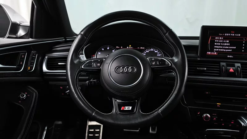 Audi S6