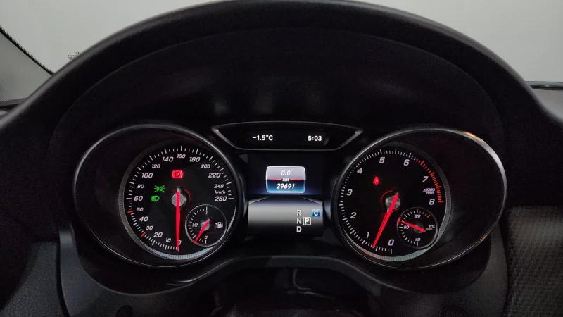 Mercedes-Benz GLA-Class