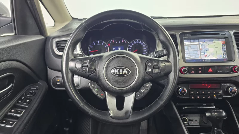 Kia Carens