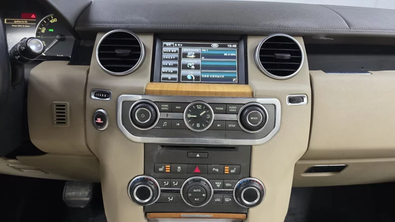 Land Rover DISCOVERY