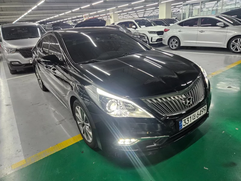 Hyundai Grandeur