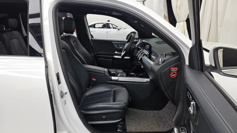 Mercedes-Benz GLB-Class