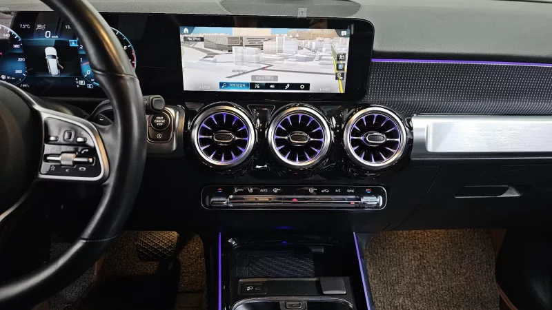 Mercedes-Benz GLB-Class