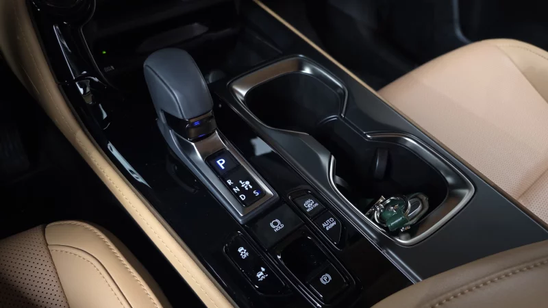 Lexus NX450h+
