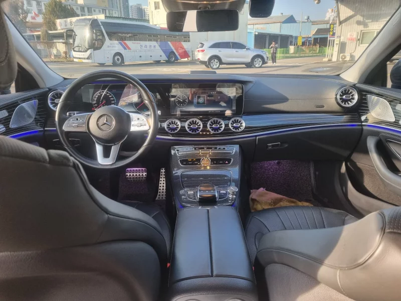 Mercedes-Benz CLS-Class