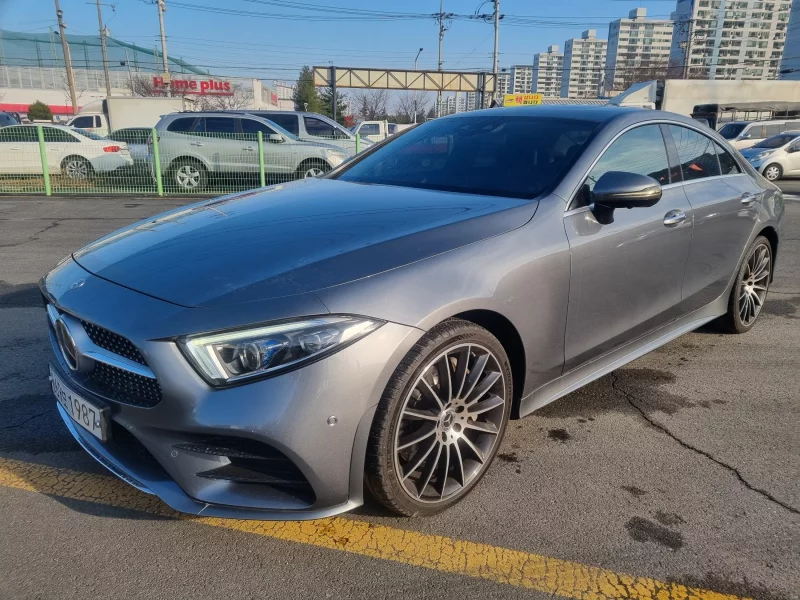 Mercedes-Benz CLS-Class