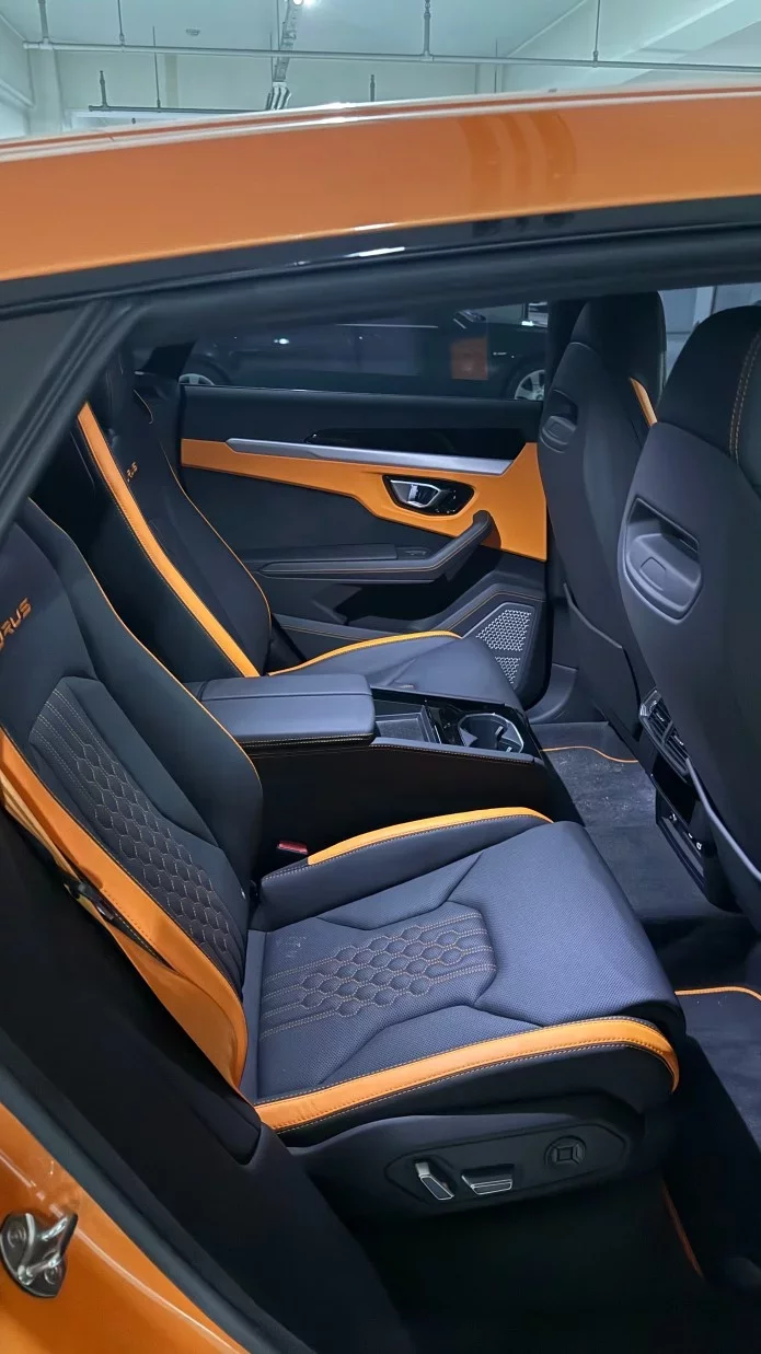 Lamborghini URUS