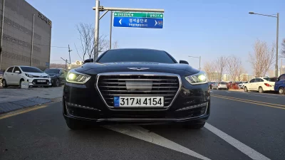 Genesis EQ900