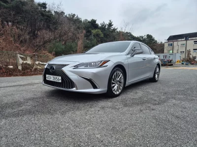 Lexus ES300h