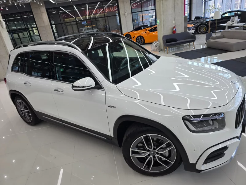 Mercedes-Benz GLB-Class