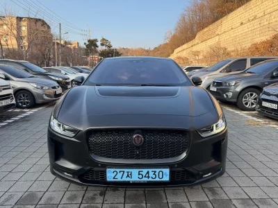 Jaguar I-PACE