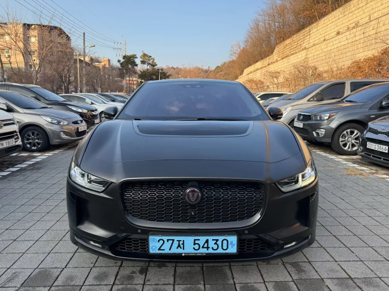 Jaguar I-PACE