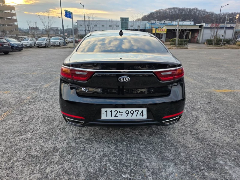 Kia K7