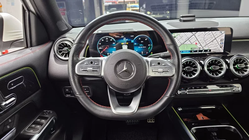 Mercedes-Benz GLB-Class