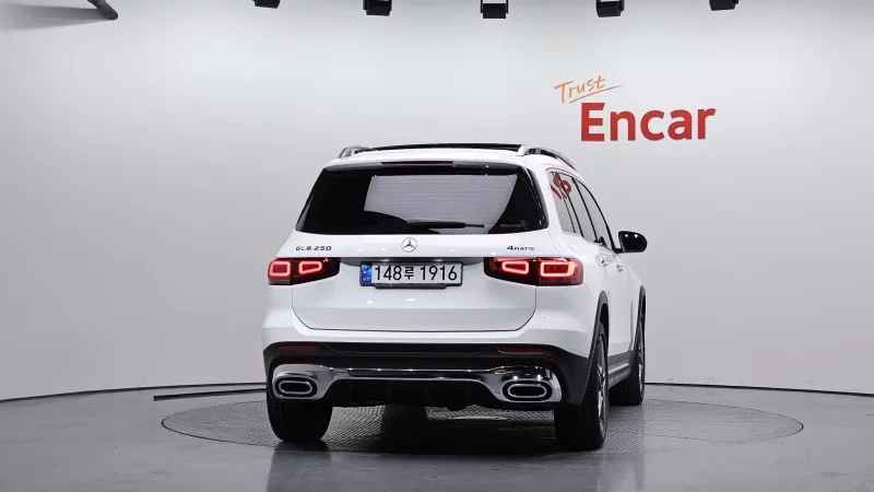 Mercedes-Benz GLB-Class