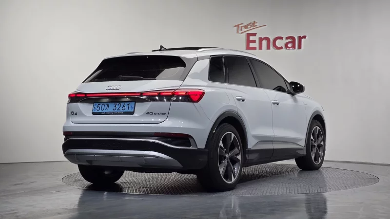 Audi Q4 e-tron