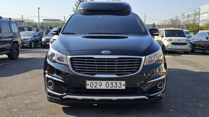 Kia Carnival