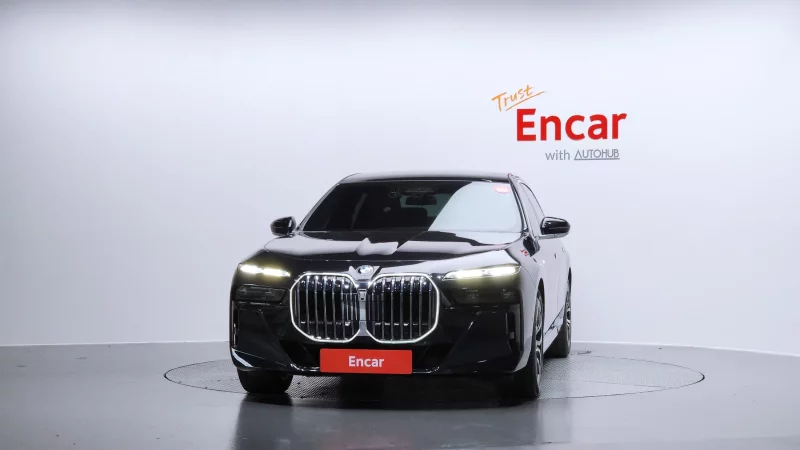 BMW 7-Series