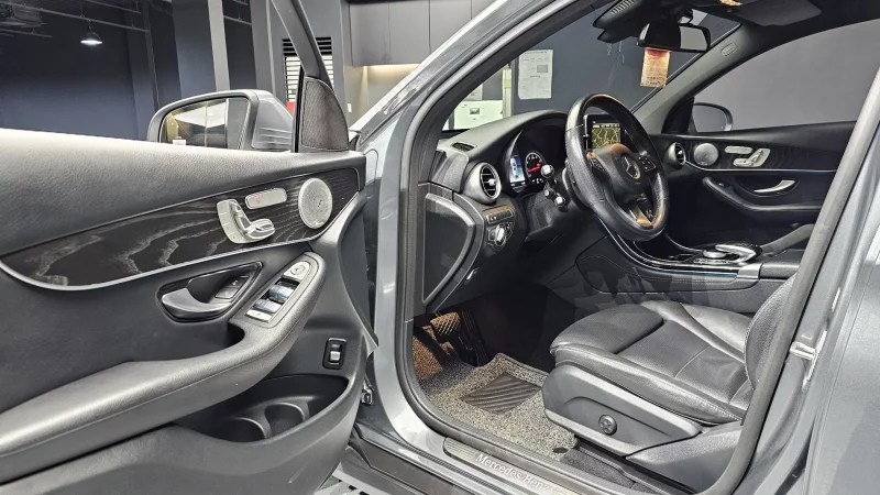 Mercedes-Benz GLC-Class