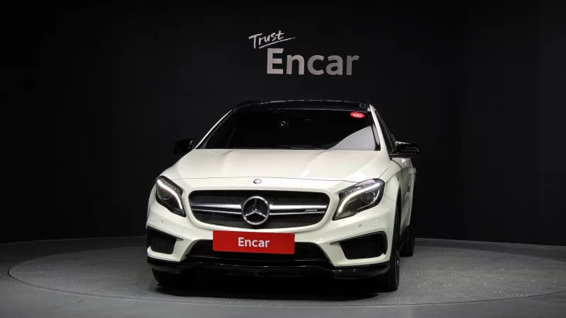 Mercedes-Benz GLA-Class