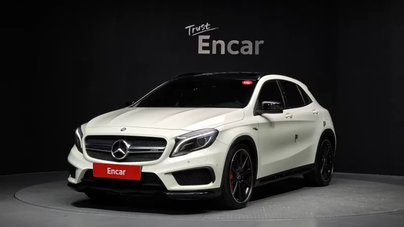 Mercedes-Benz GLA-Class