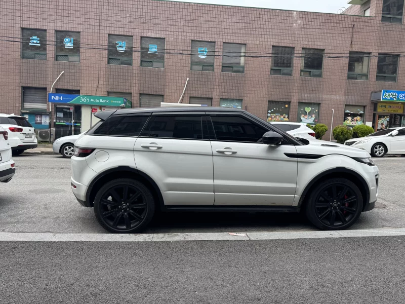 Land Rover RANGE ROVER EVOQUE