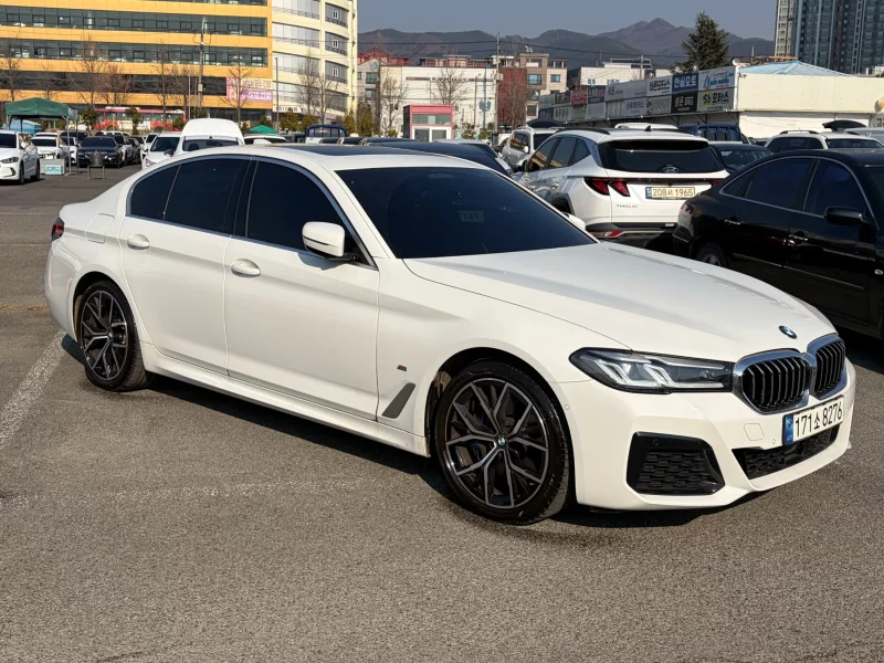 BMW 5-Series